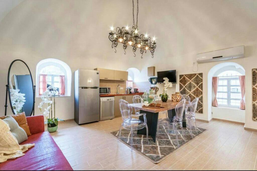 Private House 5 Bdr In Mamilla Up To 12 People ! Villa Jerusalem Exterior photo